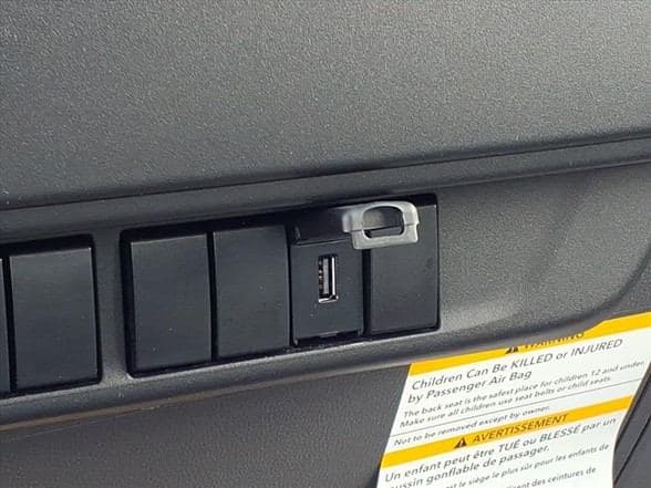 2024 Isuzu 3500 image 7