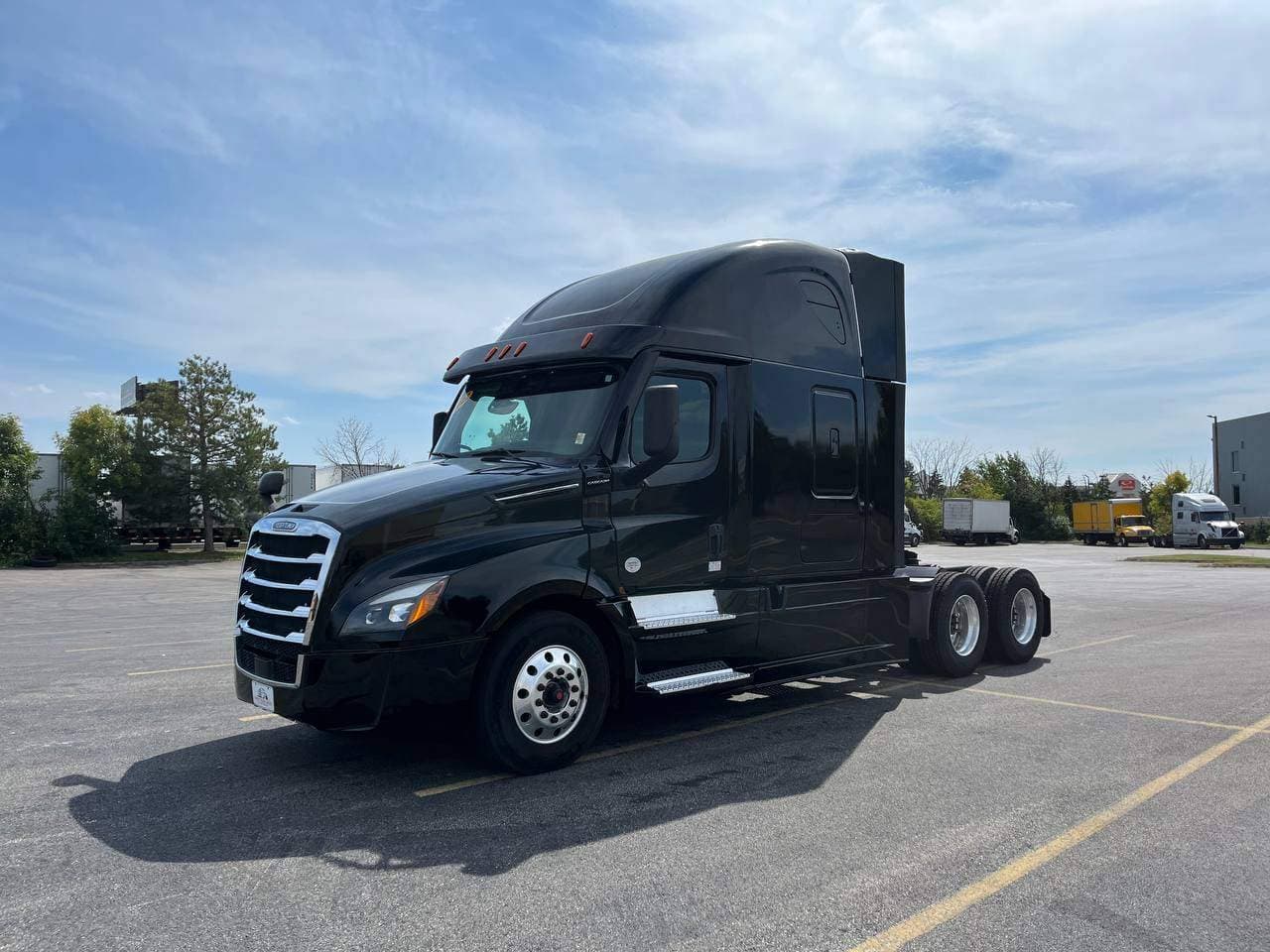 2022 Freightliner Cascadia 126 #1182 image 2
