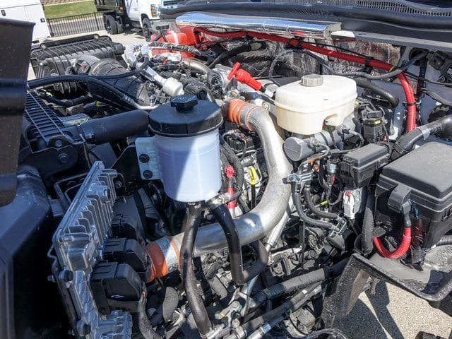 2024 Chevrolet Silverado 4500HD Work Truck image 18