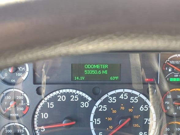 2023 Freightliner 114SD image 13