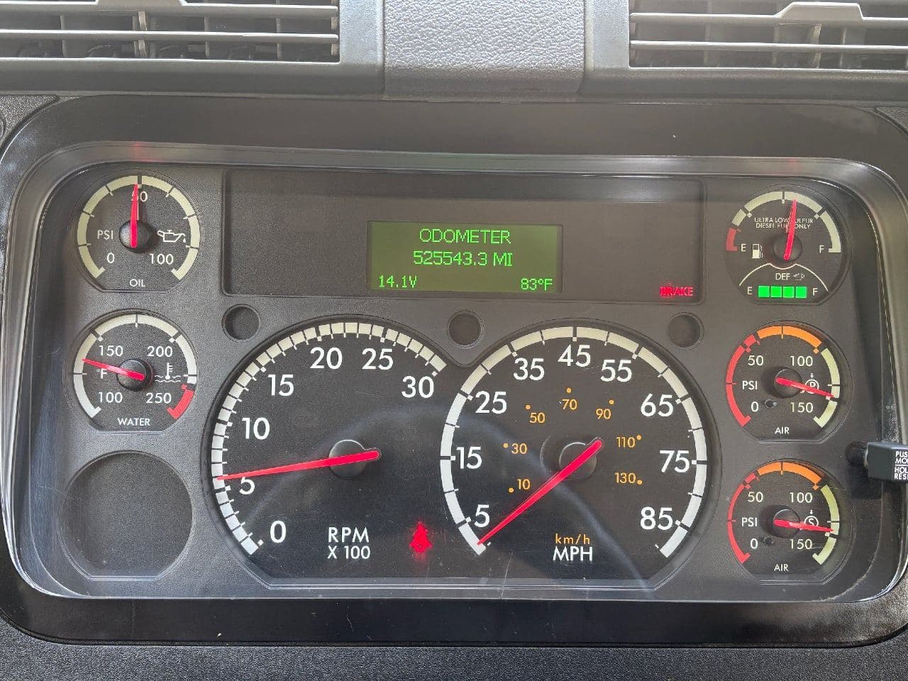 2019 Freightliner Cascadia 113 image 23