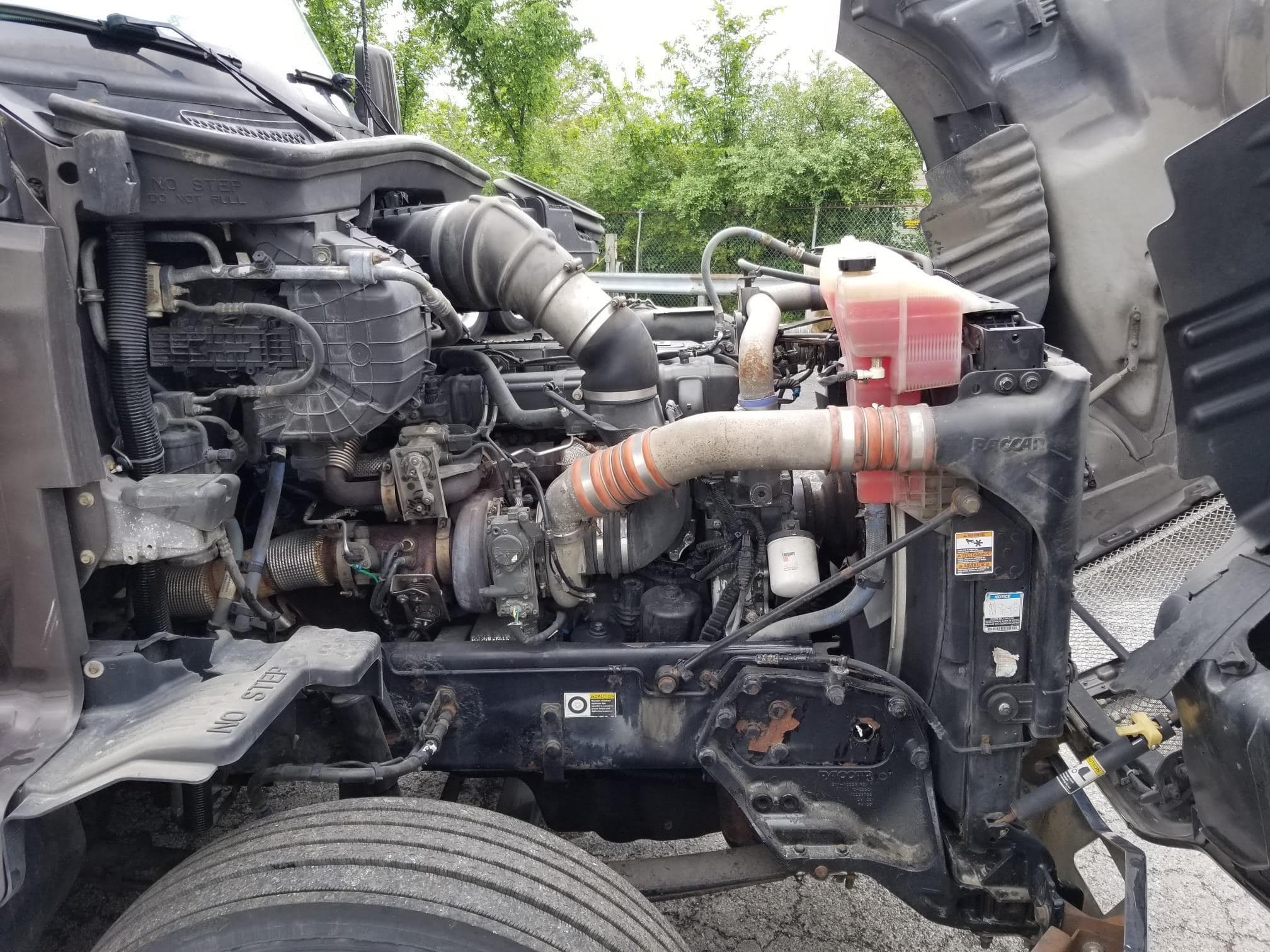 2015 KENWORTH T680 118928 image 9