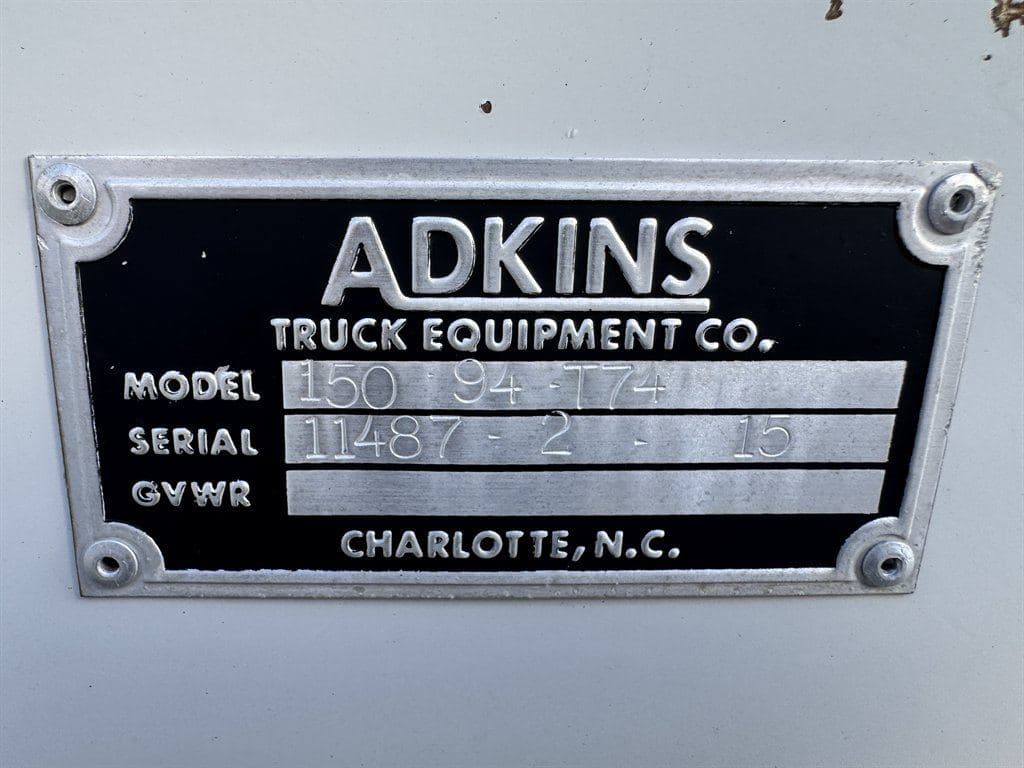 2014 Freightliner M2 106 image 25