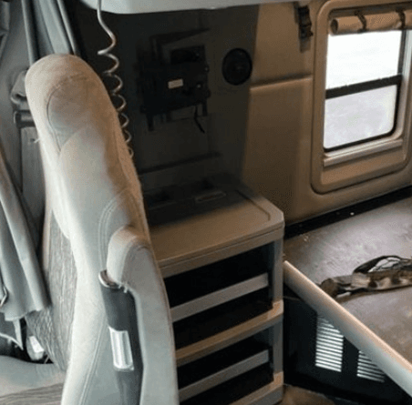 2020 Kenworth T680 image 7