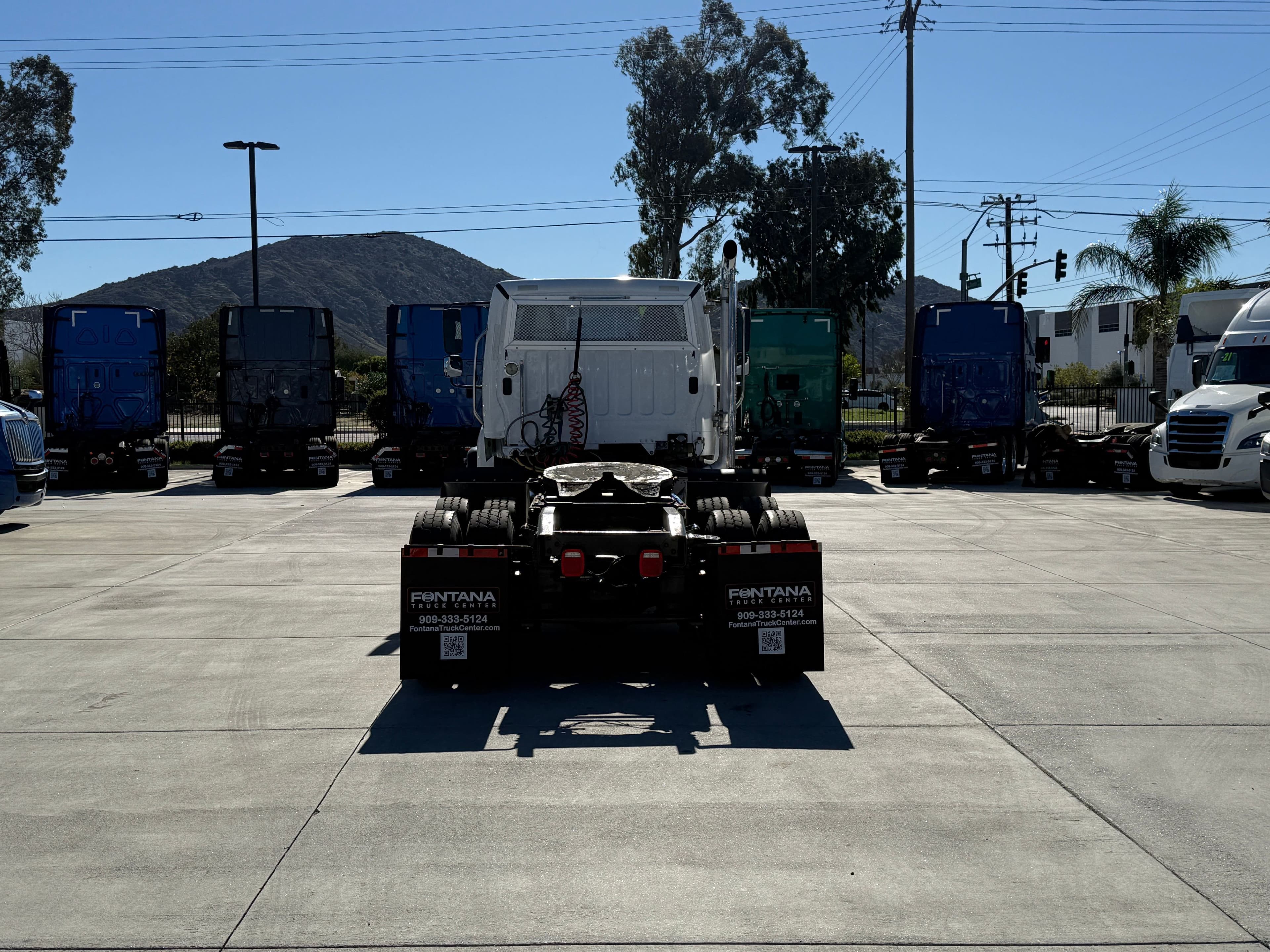 2019 Freightliner 114SD image 6