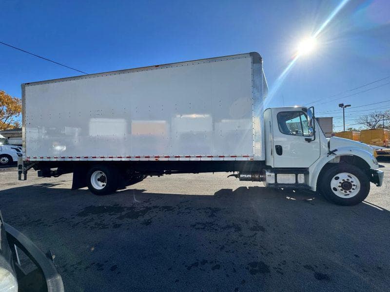 2021 Freightliner Cascadia 125 image 4