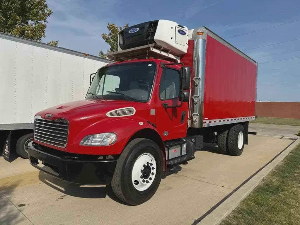 Used 2018 FREIGHTLINER Reefer/Refrigerated Truck, Catering Truck - Food Truck, Beverage Truck BUSINESS CLASS M2 106 image 1