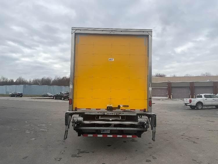 2022 International MV607 Box Truck - 220HP, 6 Speed Automatic, Roll up Door image 7