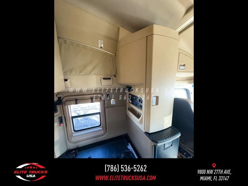 2019 Kenworth T600 image 23
