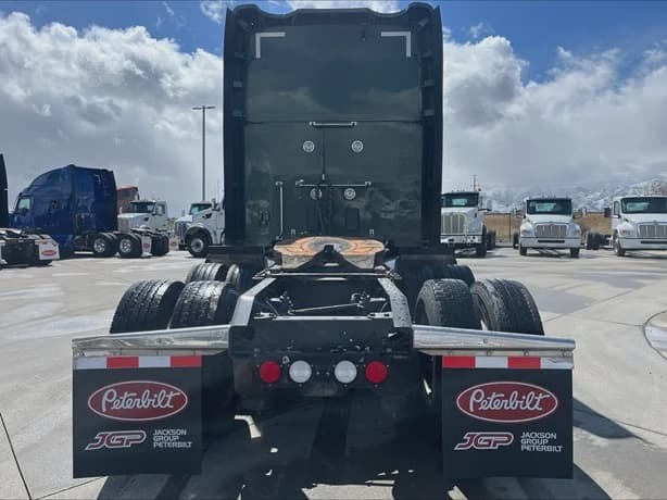 2021 Kenworth T680 image 7