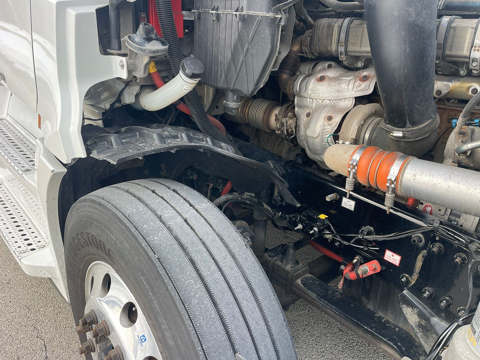 2020 Freightliner Cascadia image 9