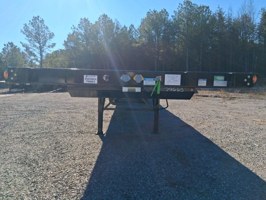 2027 Fontaine Infinity 53' Combo Flatbed image 3