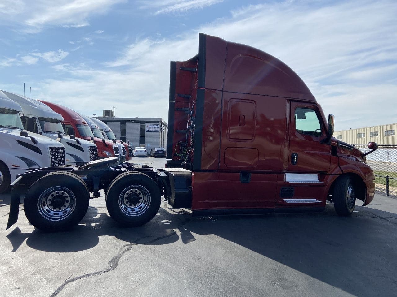 2020 Freightliner Cascadia image 4