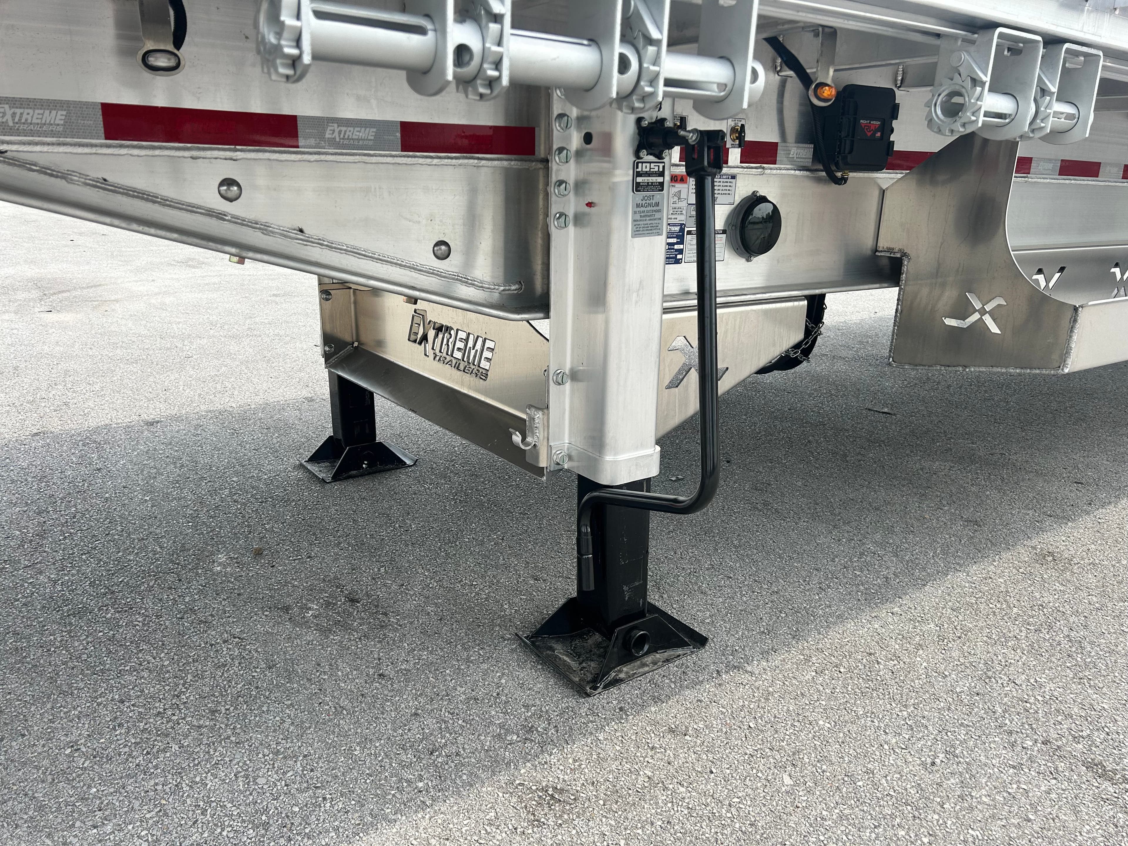 2026 Extreme XP55 – 53′ Rear Slide Low Profile image 7