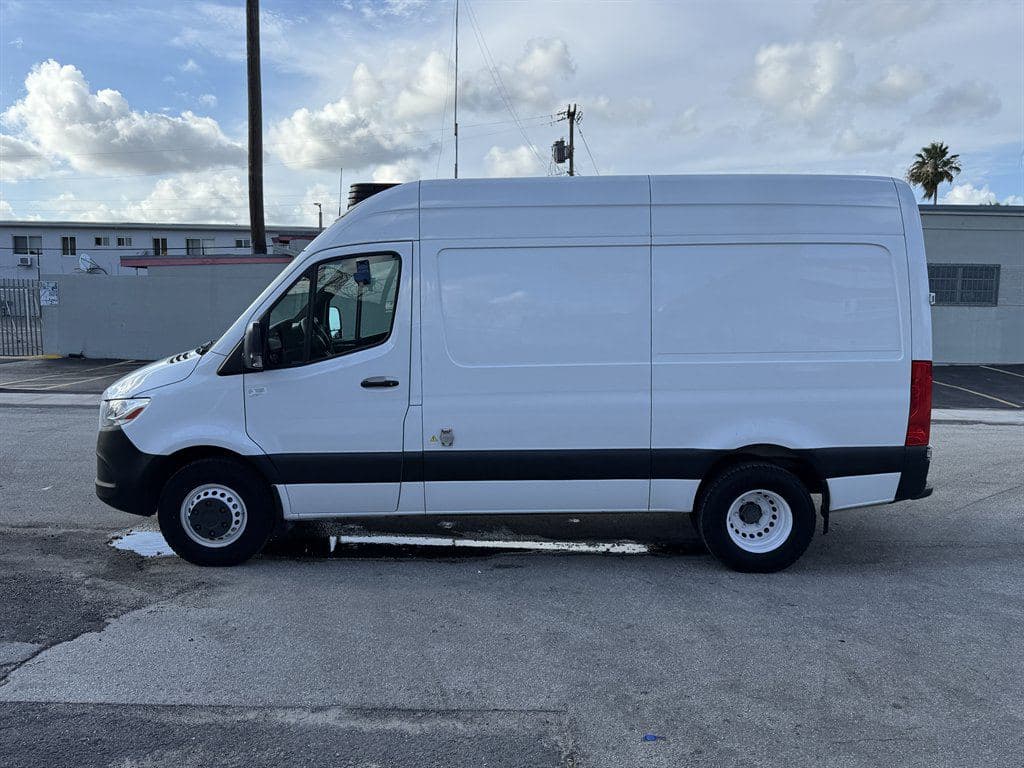 2019 Freightliner Sprinter 3500 image 7