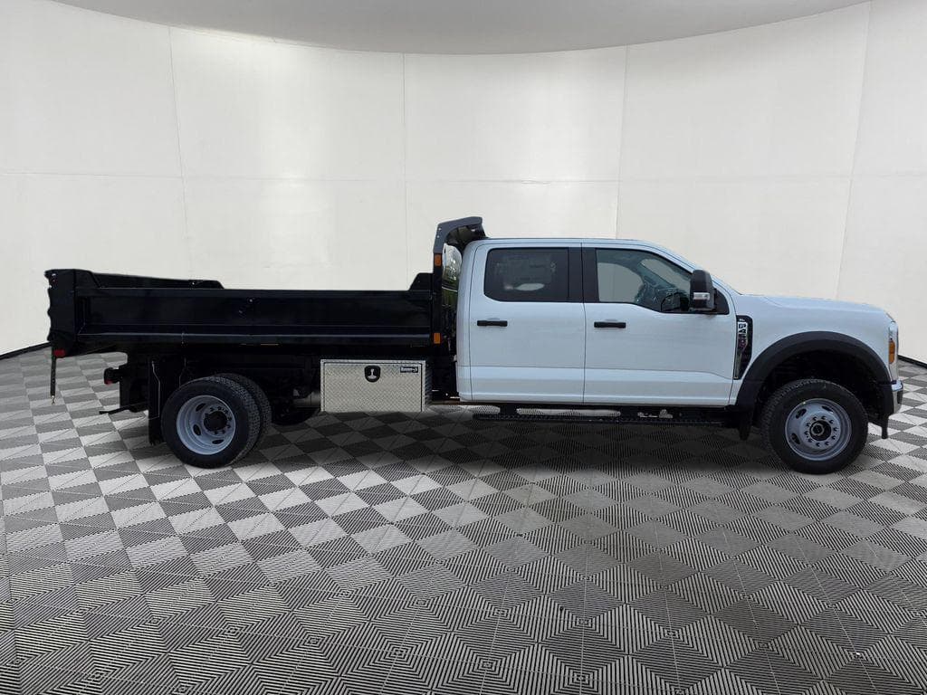 2026 Ford F-450SD XL Dump Truck image 18