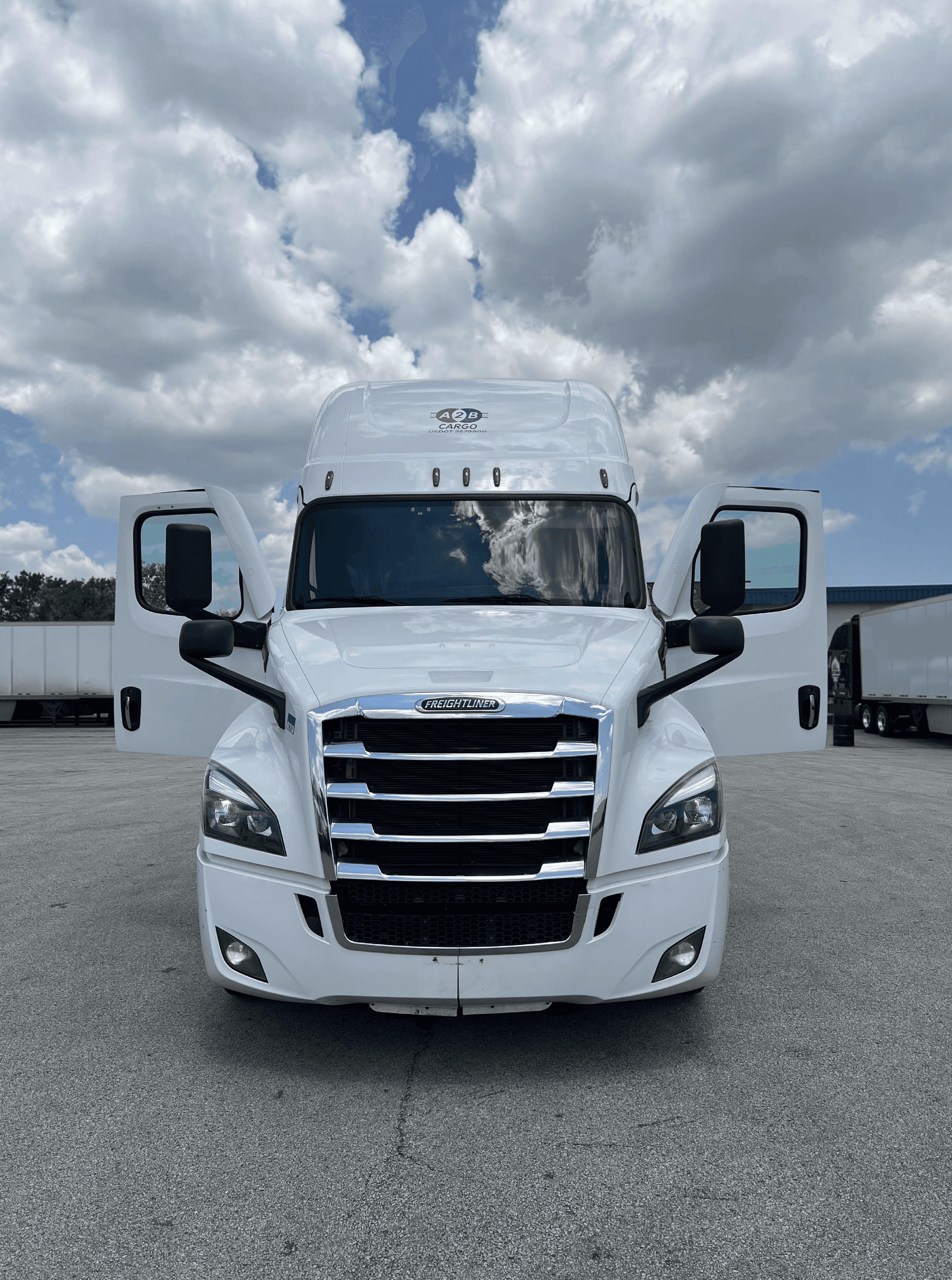 2022 Freightliner Cascadia image 1