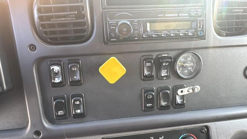 2017 Freightliner Cascadia 125 image 22