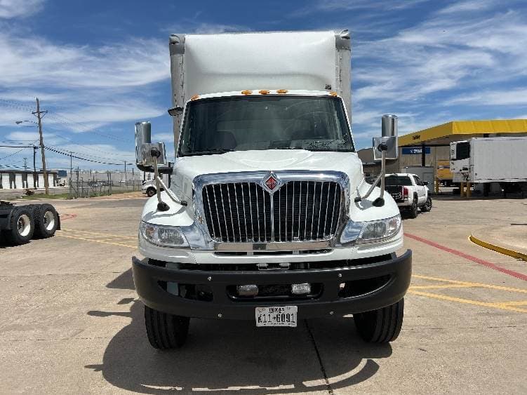 2022 International MV607 Box Truck - 240HP, 6 Speed Automatic, Roll up Door image 2