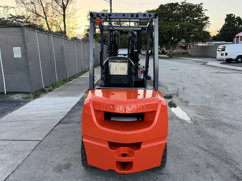 2018 Toyota 8fdu30 image 10