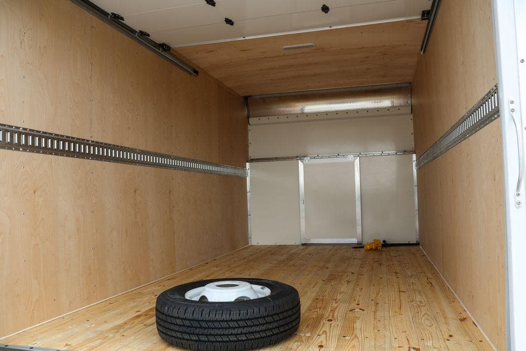 2026 Ford E-350SD Base Box Van image 8