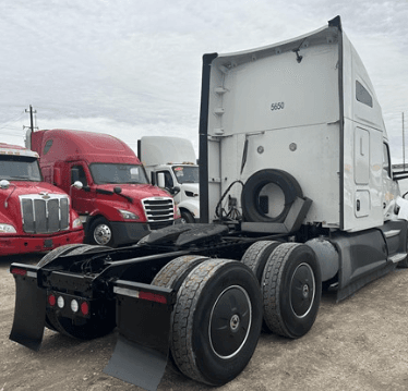 2020 Kenworth T680 image 4