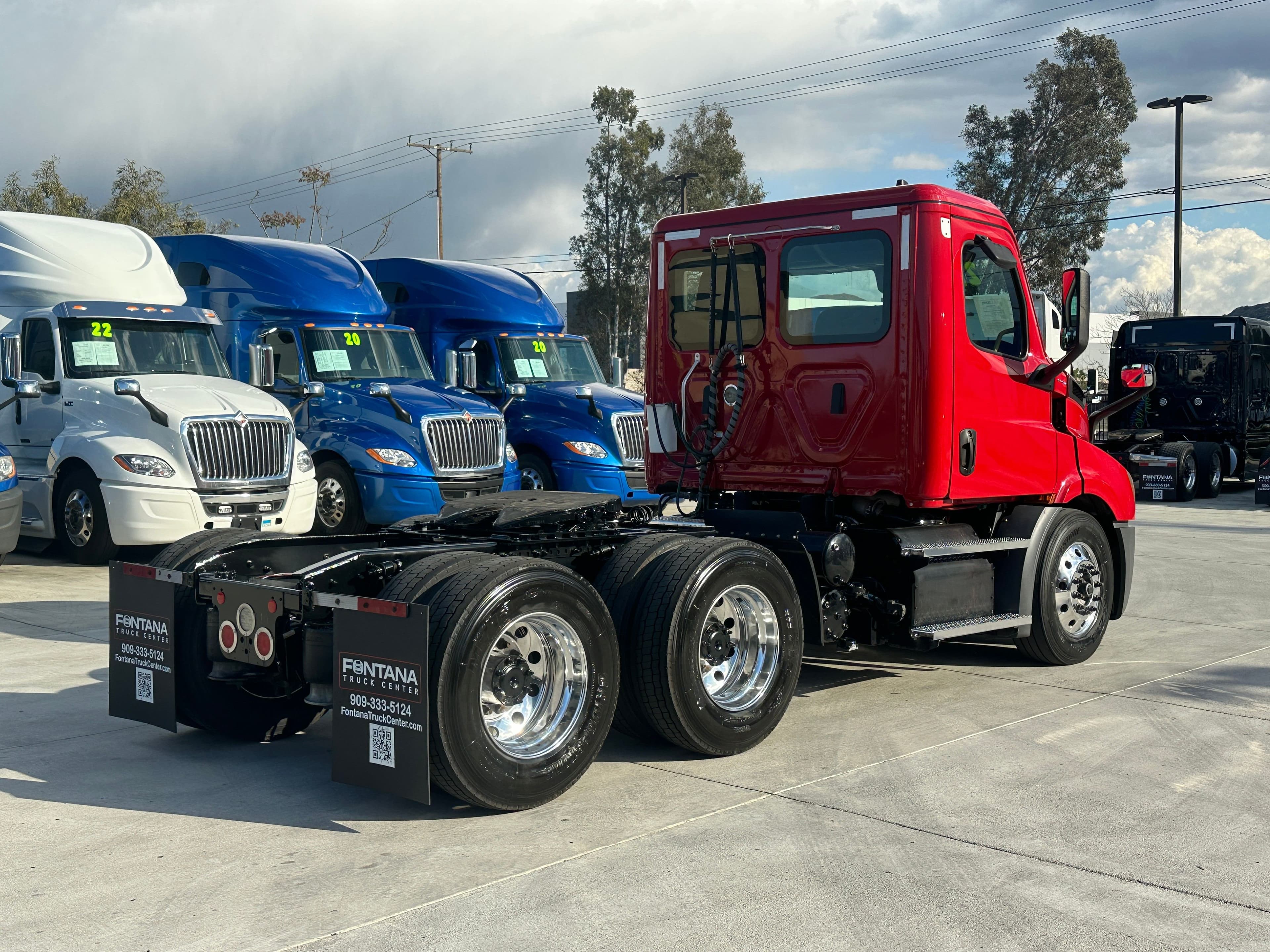 2021 Freightliner Cascadia 116 image 5