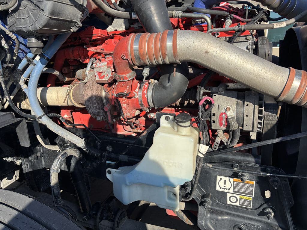 Used 2022 PETERBILT 579 image 20
