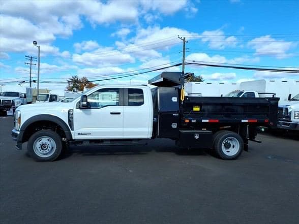 2026 Ford F450 image 3