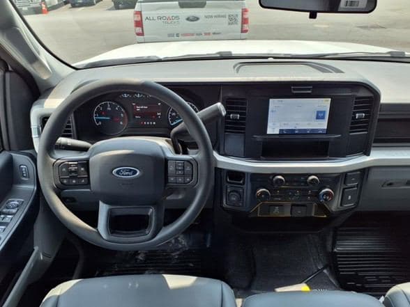 2025 Ford F350 image 16