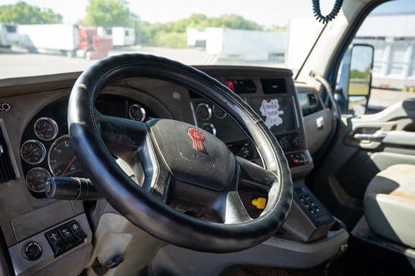 2016 Kenworth T880 image 7
