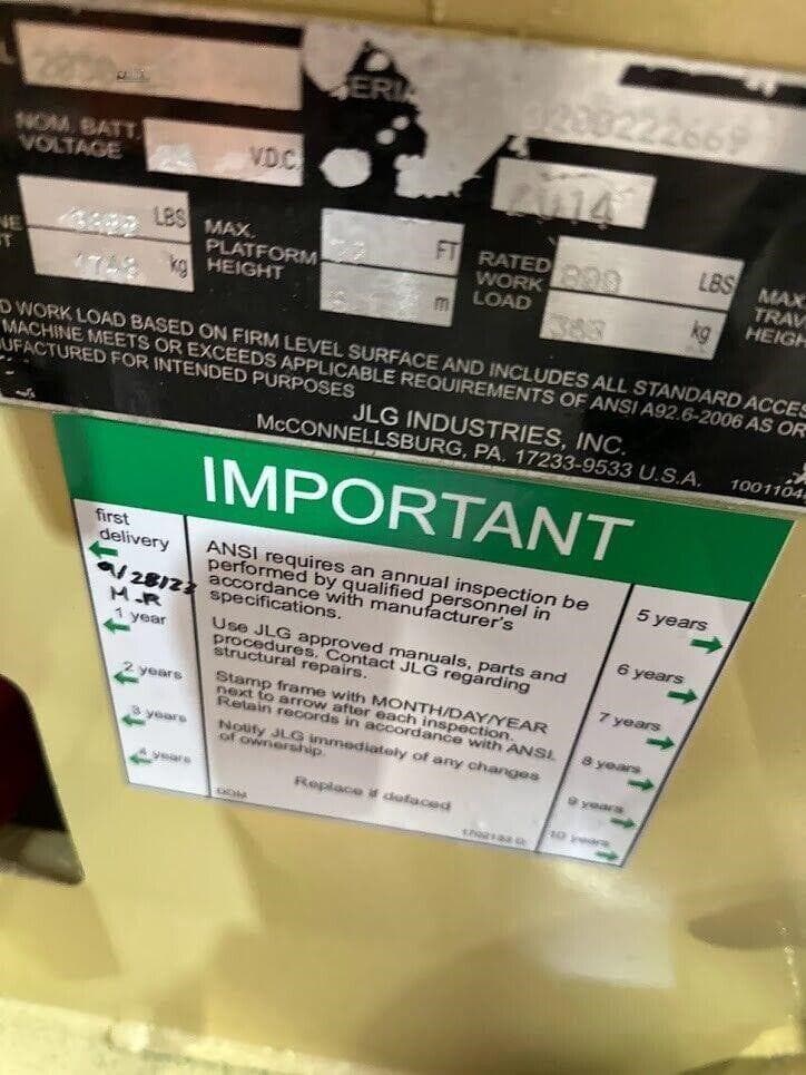 2015 JLG 2030ES image 10