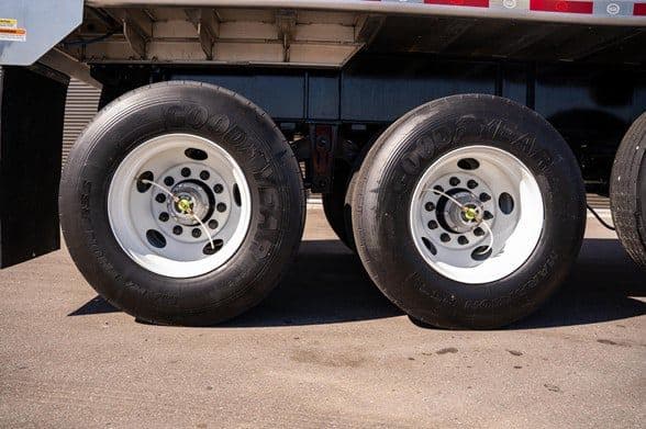 2026 MAC TRAILER MFG SHEET & POST TMAC24SPBLAK Web image 9