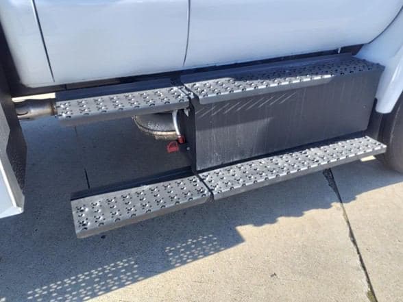 2025 Ford 4143D image 10