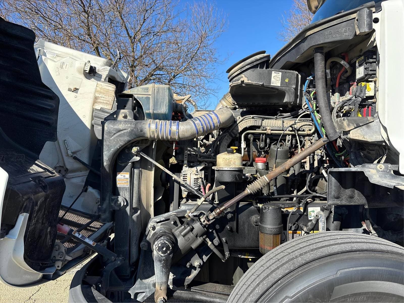 2020 Peterbilt 579 image 9