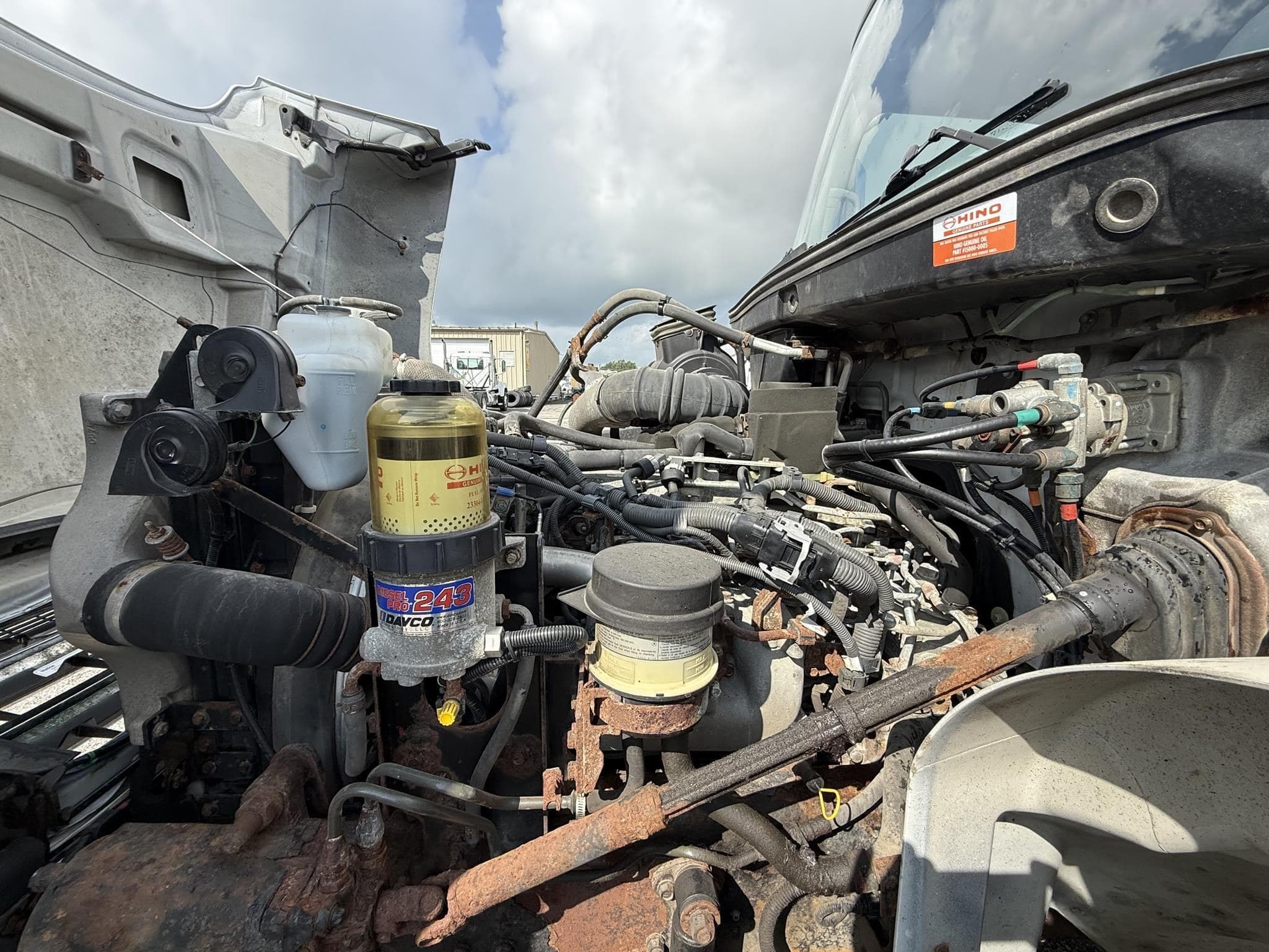 2017 HINO 268A 112996 image 10