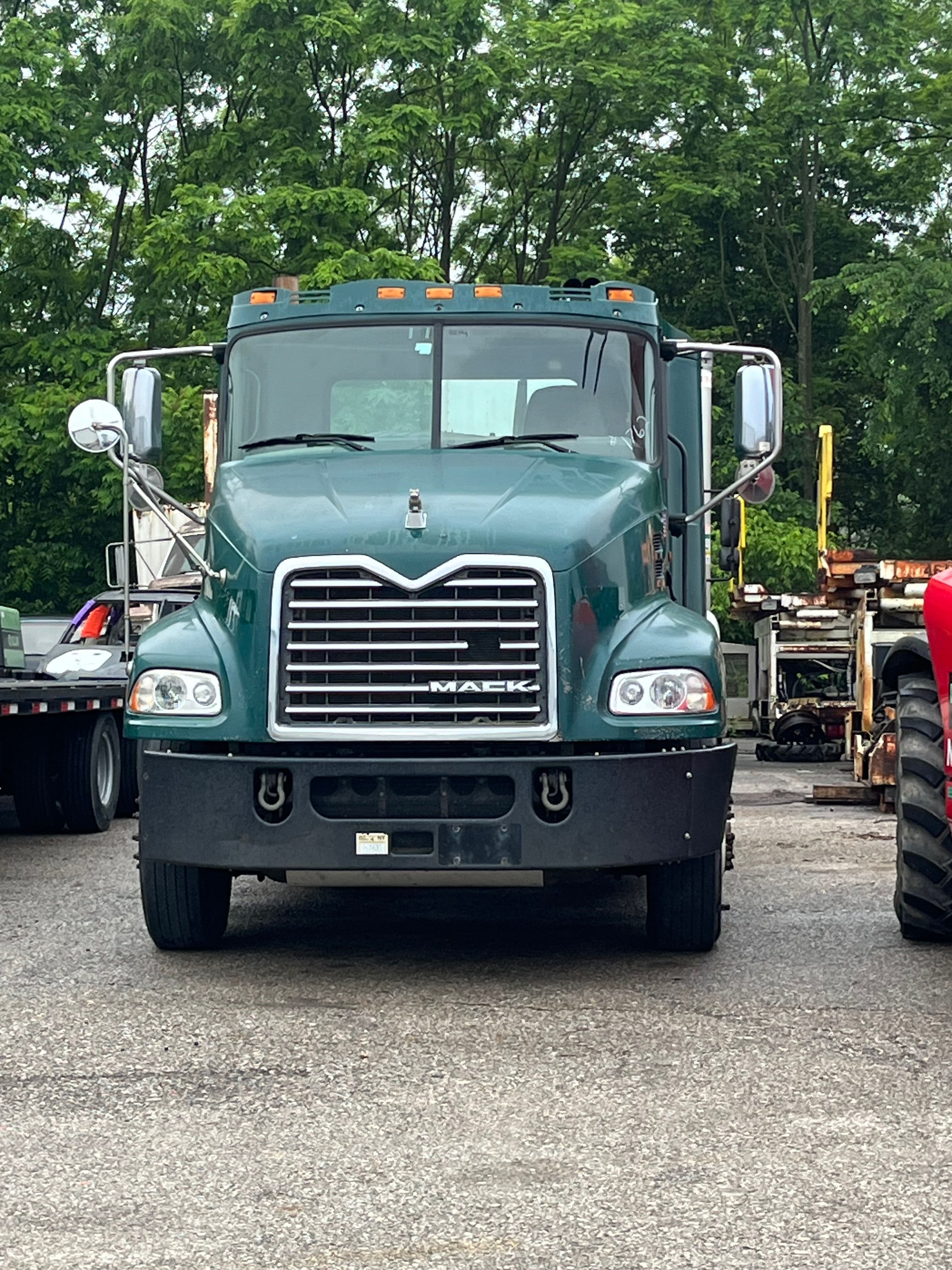 2013 Mack CXU (Pinnacle) image 1