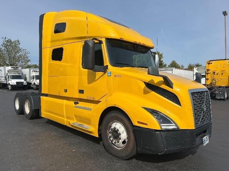 2022 Volvo VNL image 1