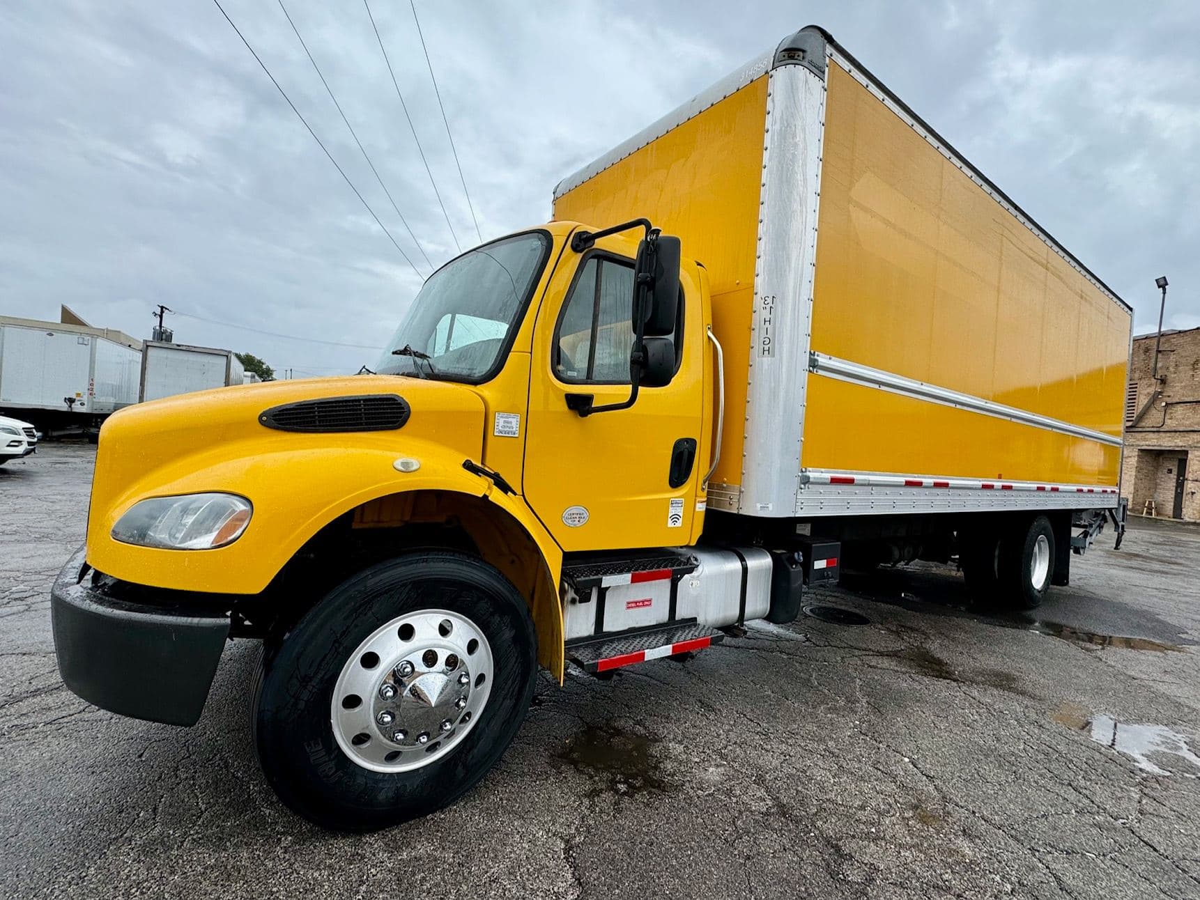 2018 Freightliner M2 image 1