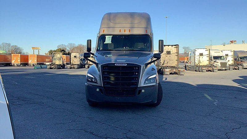 2024 Freightliner Cascadia 126 image 12