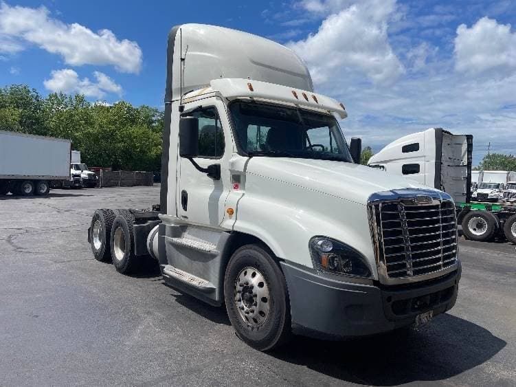 2018 Freightliner Cascadia image 9