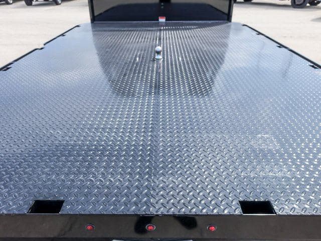 2024 Chevrolet Silverado 4500HD Work Truck image 9