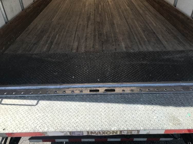 2022 International MV607 Box Truck - 220HP, 6 Speed Automatic, Roll up Door image 10