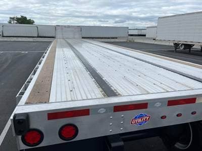 2025 Utility Reefer image 5
