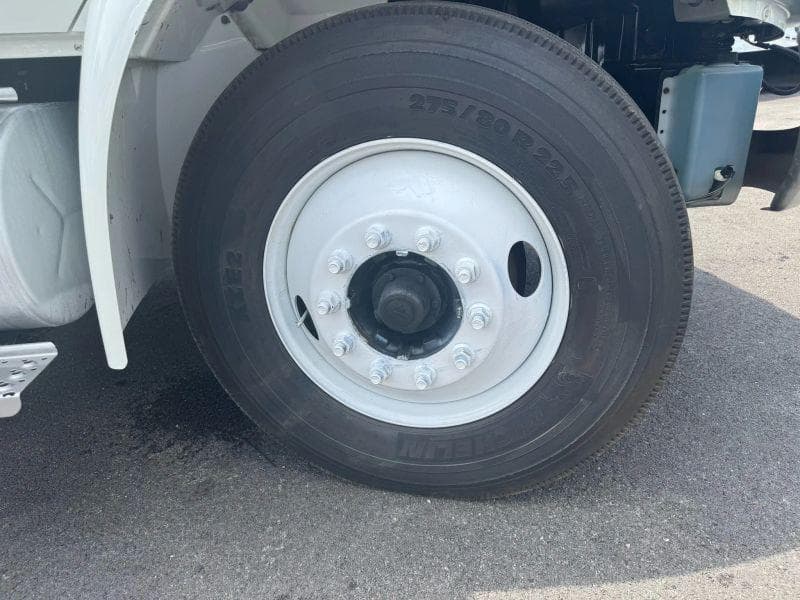 2017 International 4300 image 26