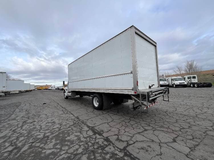 2022 International MV607 Box Truck - 220HP, 6 Speed Automatic, Roll up Door image 6