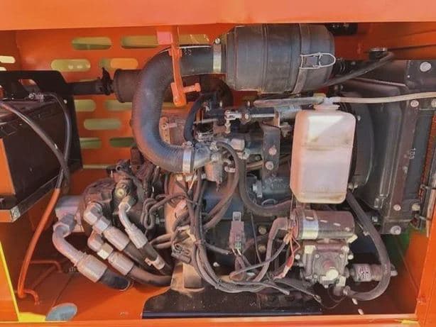 2016 JLG 260MRT image 5