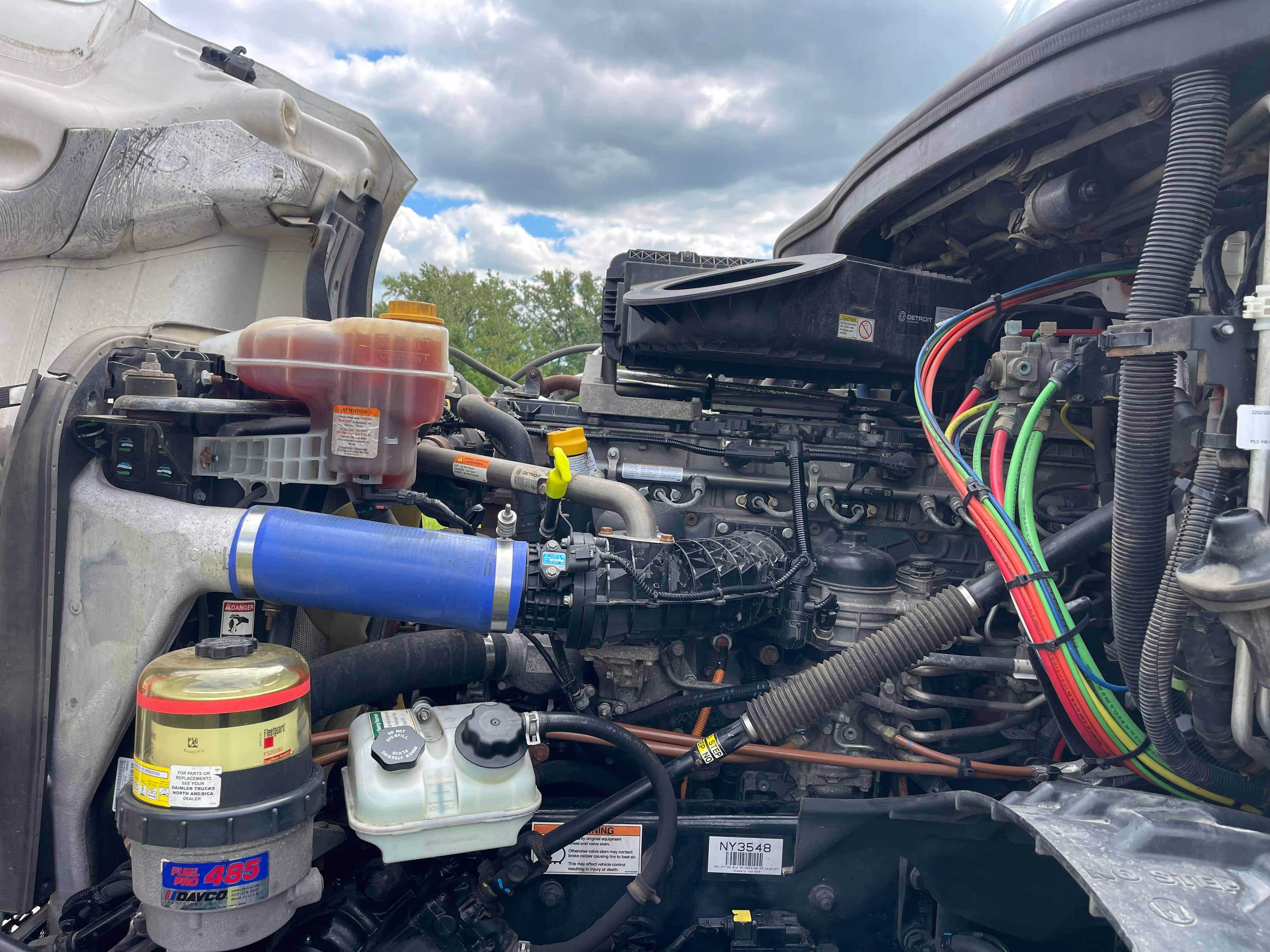 2023 Freightliner Cascadia 126 image 8