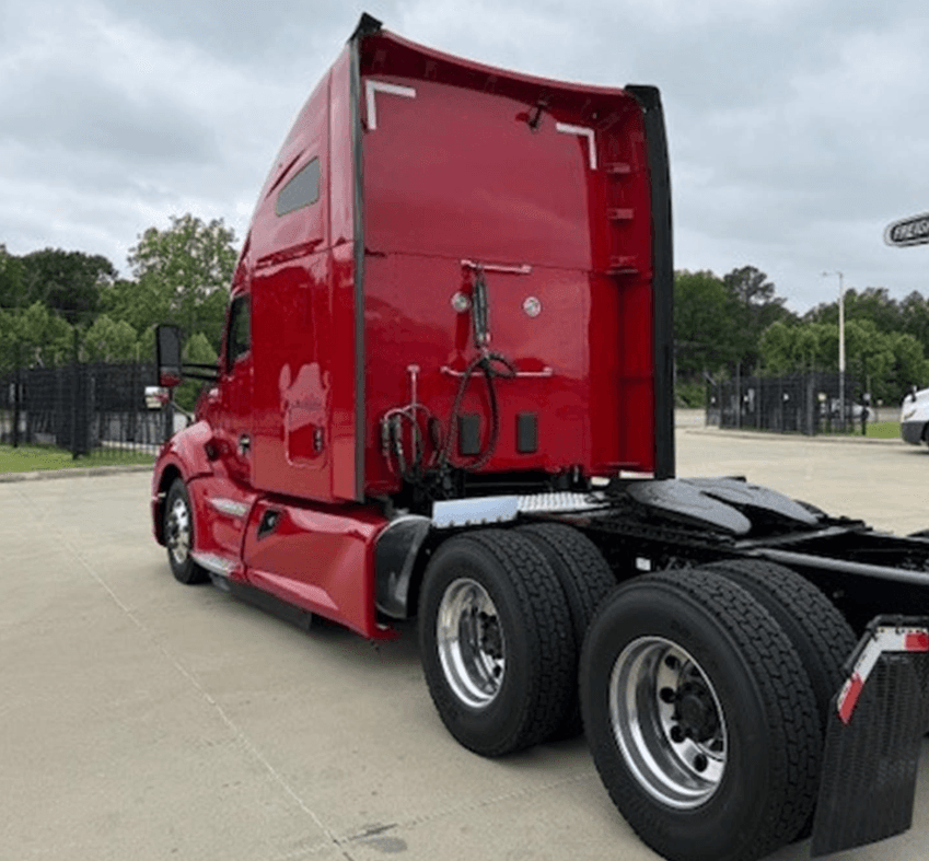 2020 Kenworth T680 image 4