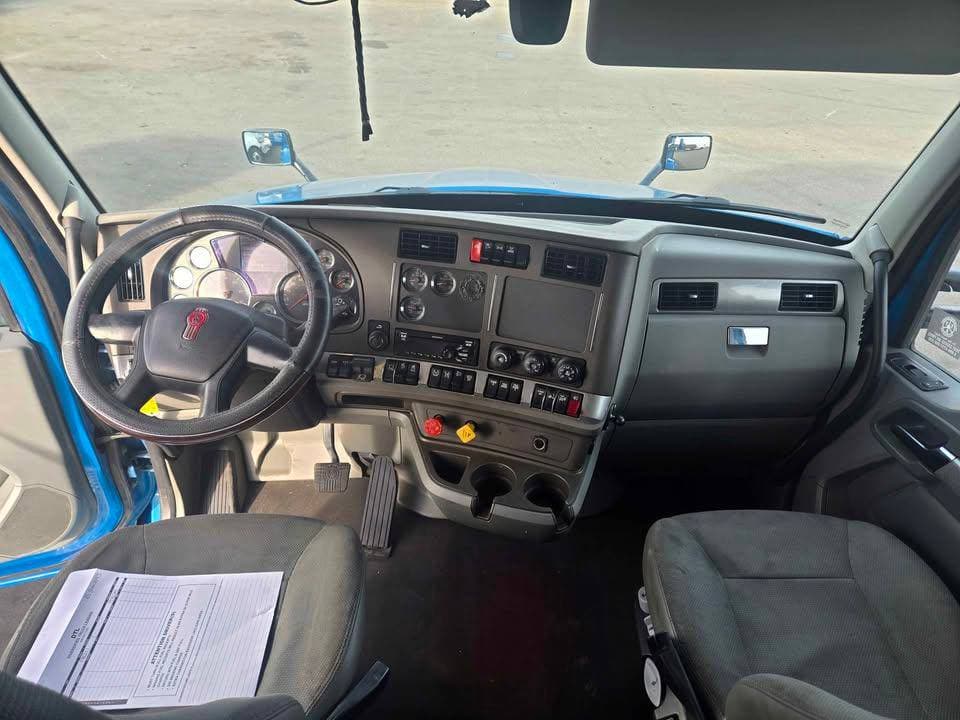 2019 Kenworth T680 image 5